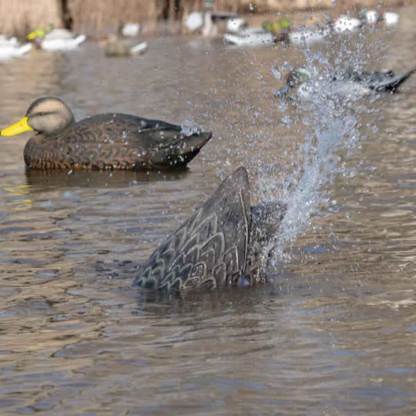 Higdon Pulsator Pro Black Duck Decoy
